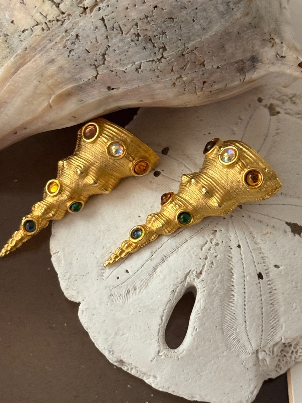 Vintage JJ Jonette Gold Shell Earrings